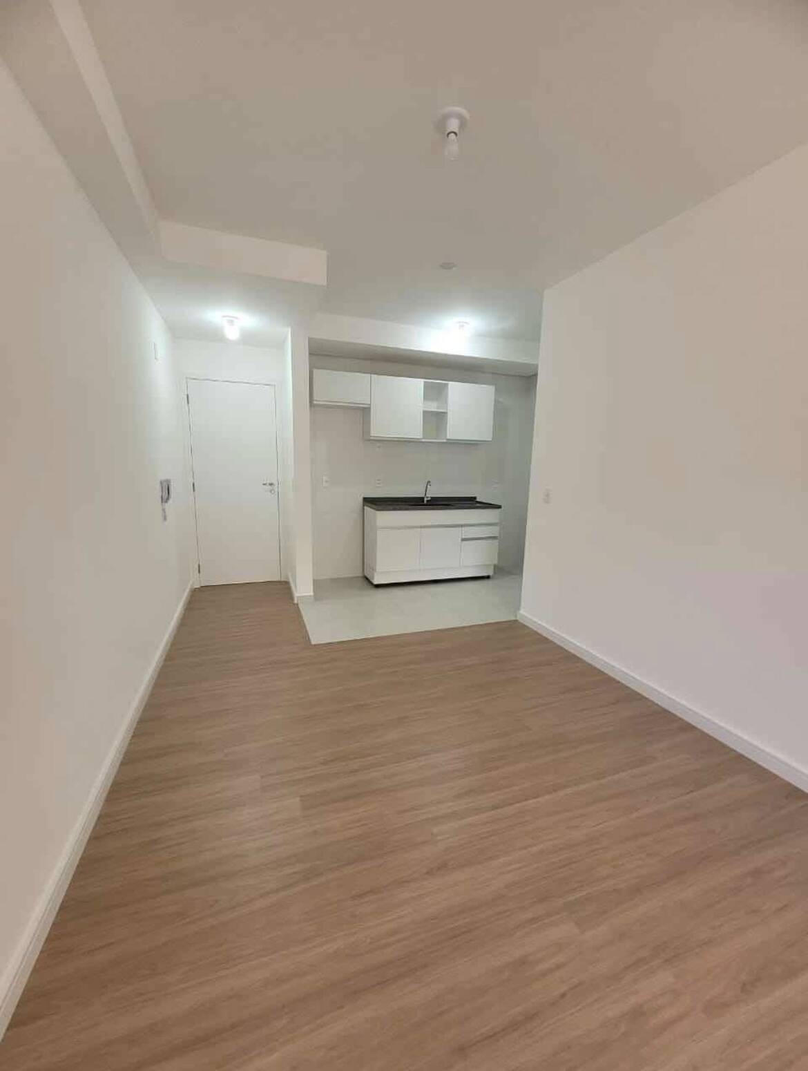 Apartamento para alugar com 2 quartos, 68m² - Foto 1