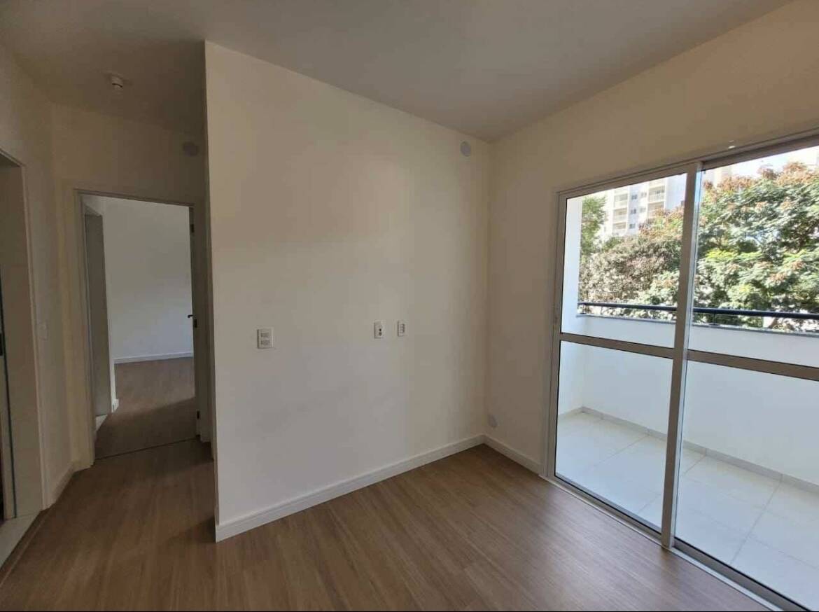 Apartamento para alugar com 2 quartos, 68m² - Foto 13