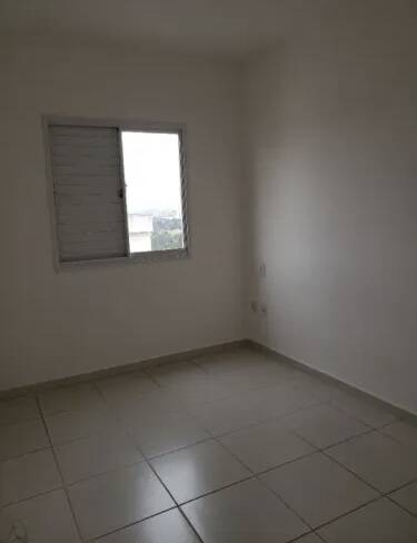 Apartamento para alugar com 2 quartos, 55m² - Foto 6