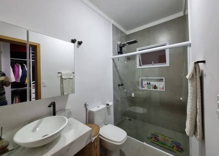 Casa de Condomínio à venda com 4 quartos, 235m² - Foto 17