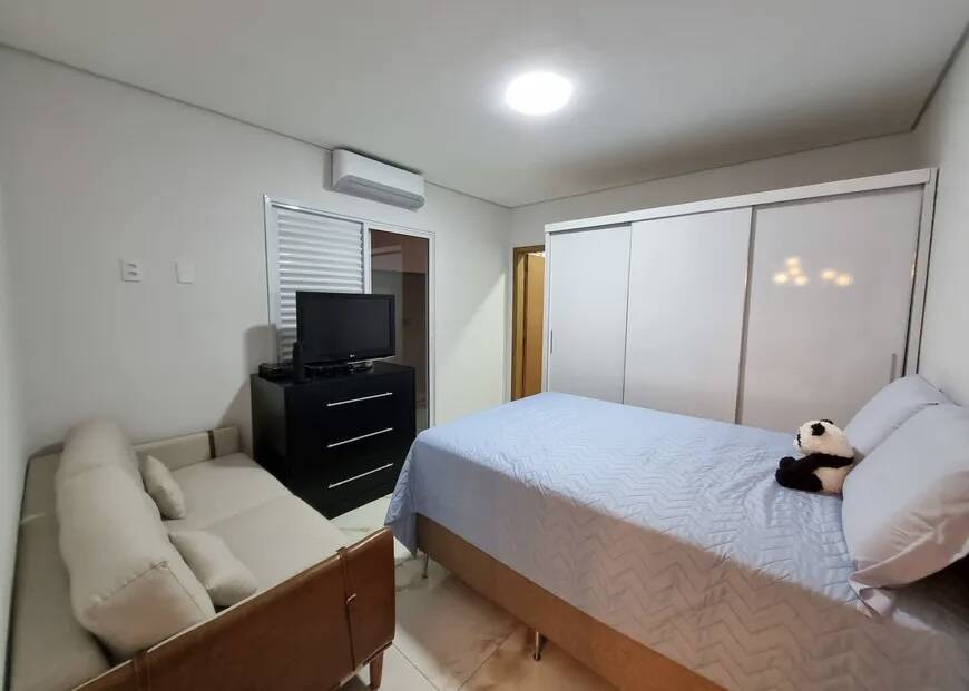 Casa de Condomínio à venda com 4 quartos, 235m² - Foto 26