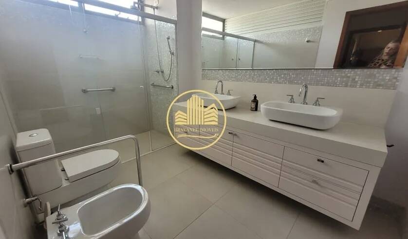 Apartamento à venda e aluguel com 4 quartos, 250m² - Foto 23