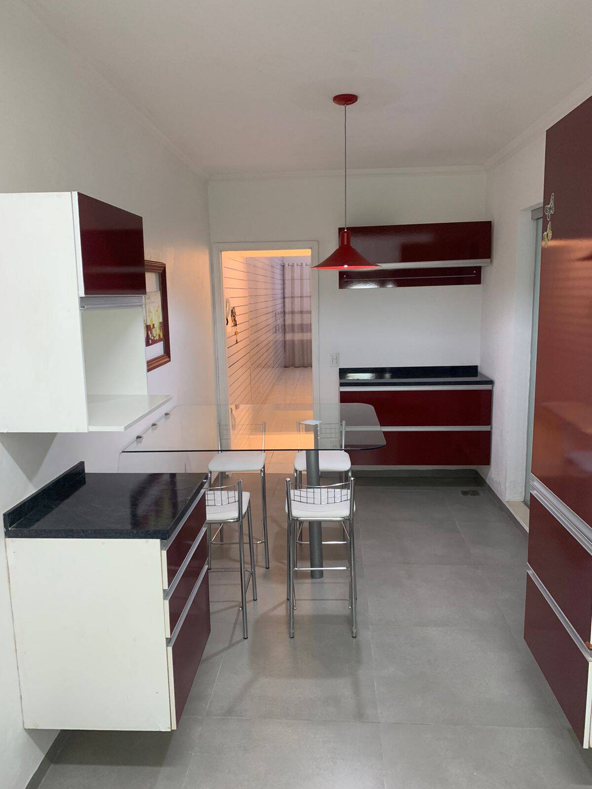 Casa à venda e aluguel com 3 quartos, 148m² - Foto 2