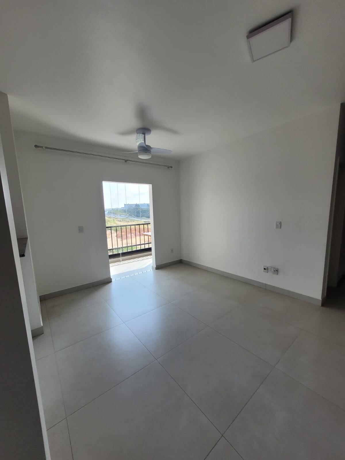 Apartamento à venda com 2 quartos, 60m² - Foto 9