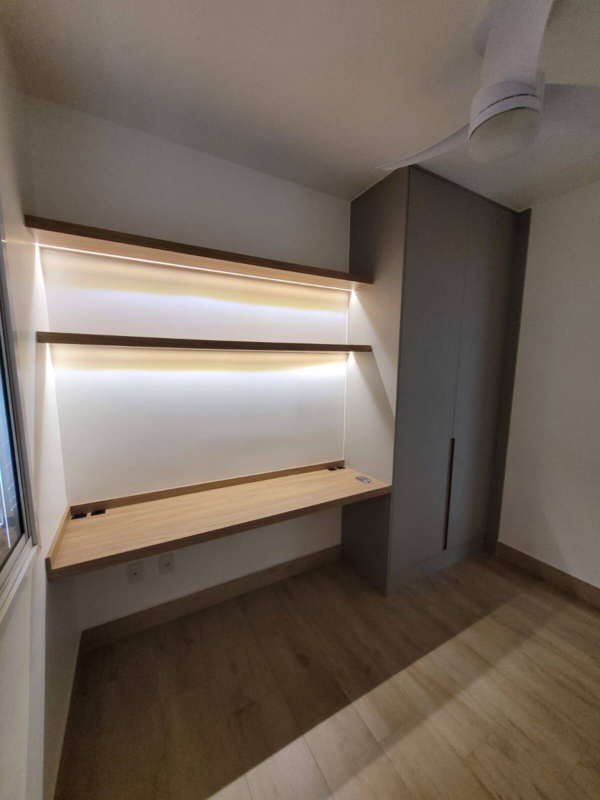 Apartamento à venda com 2 quartos, 60m² - Foto 18