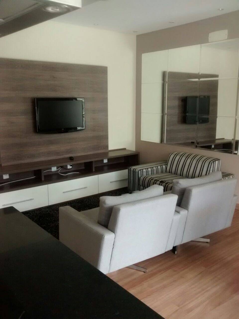 Apartamento para alugar com 3 quartos, 87m² - Foto 1