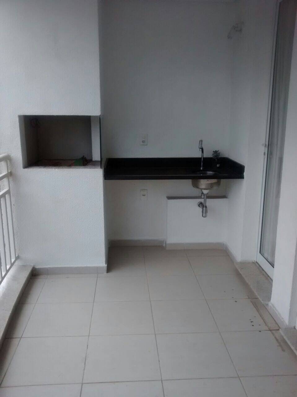 Apartamento para alugar com 3 quartos, 87m² - Foto 12