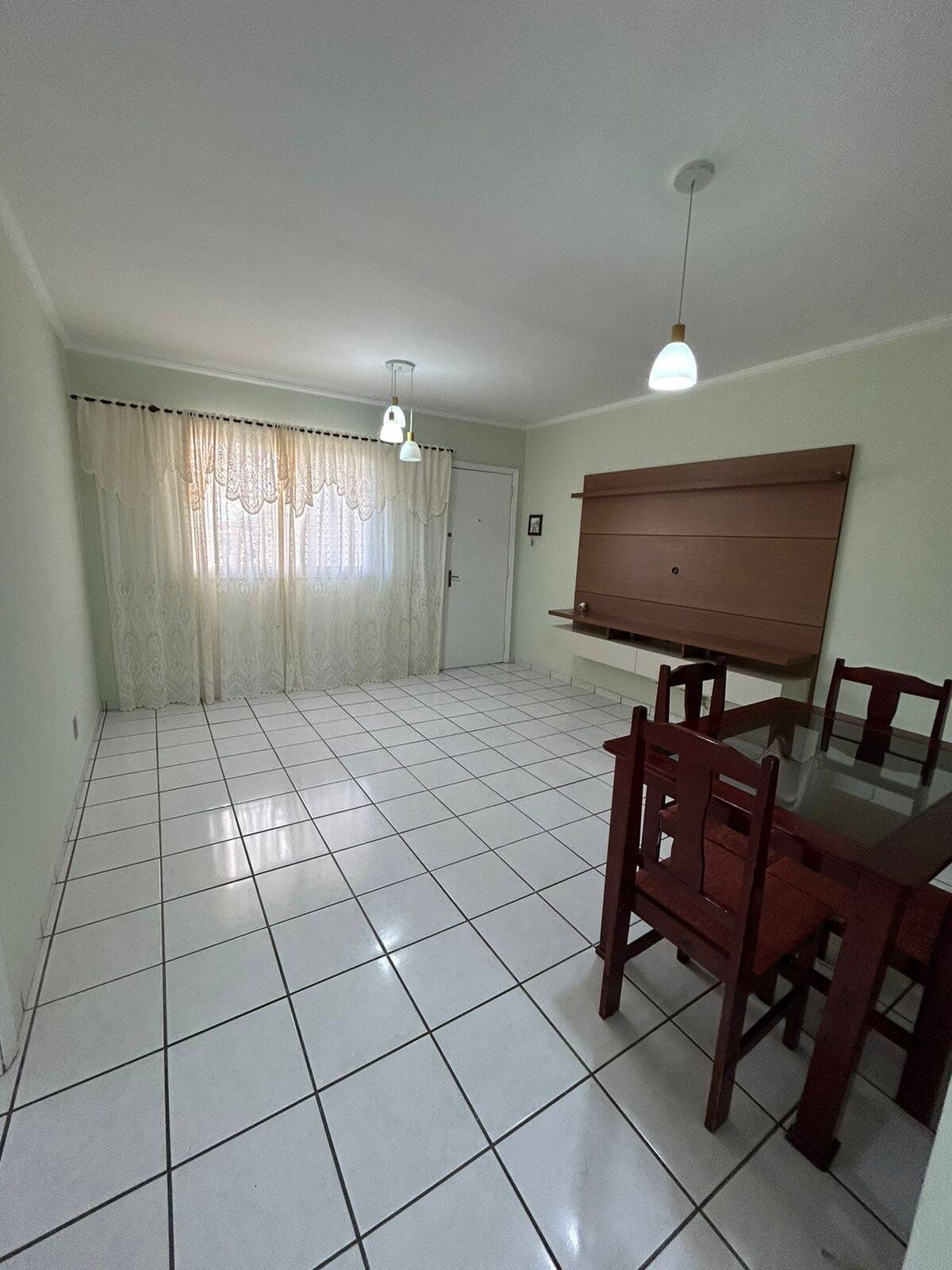 Apartamento para alugar com 2 quartos, 58m² - Foto 2