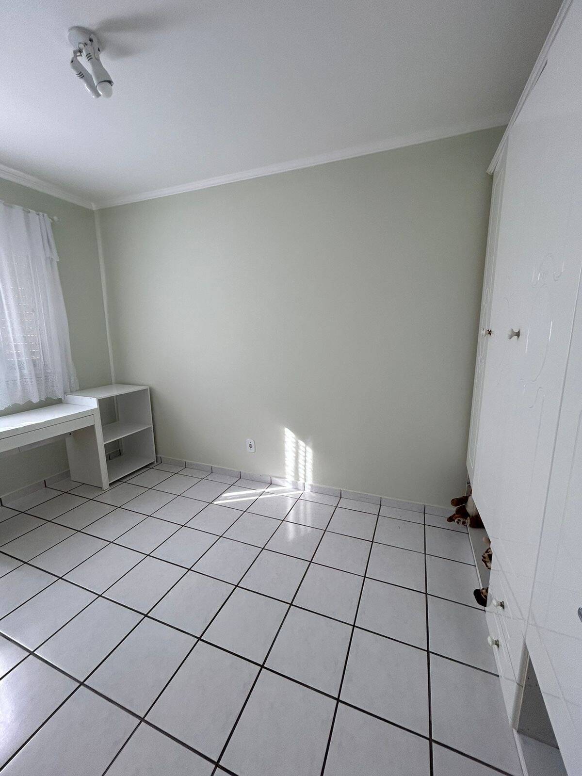 Apartamento para alugar com 2 quartos, 58m² - Foto 4