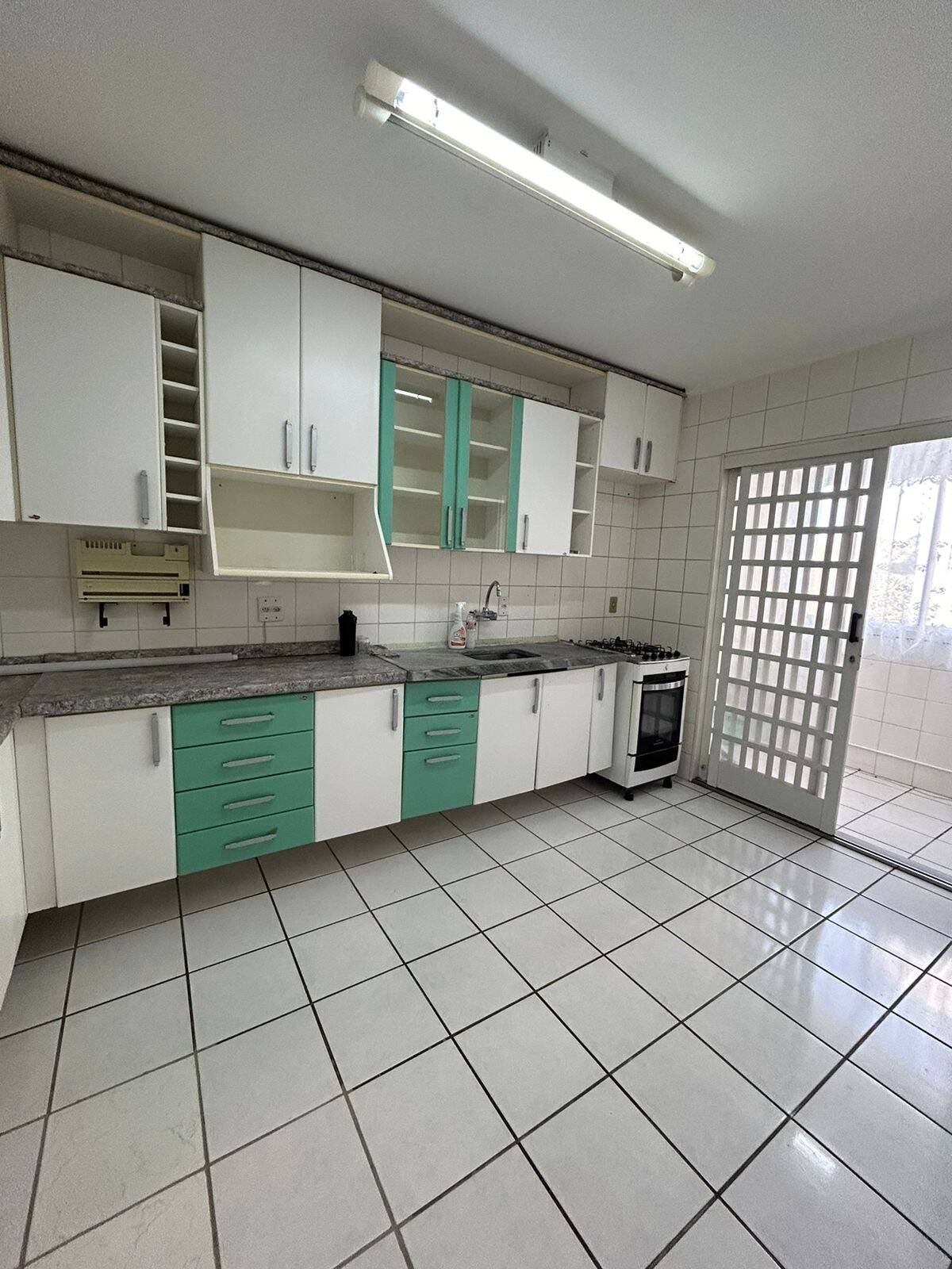 Apartamento para alugar com 2 quartos, 58m² - Foto 1