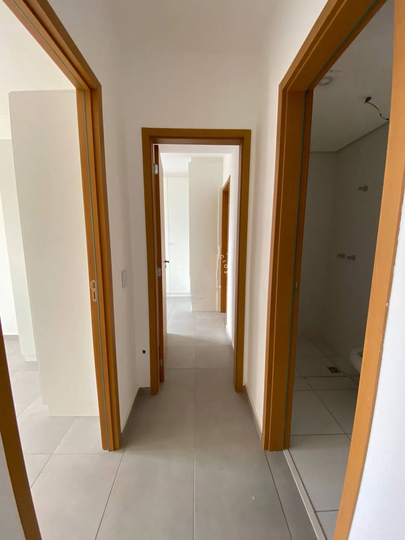 Apartamento para alugar com 2 quartos, 68m² - Foto 14