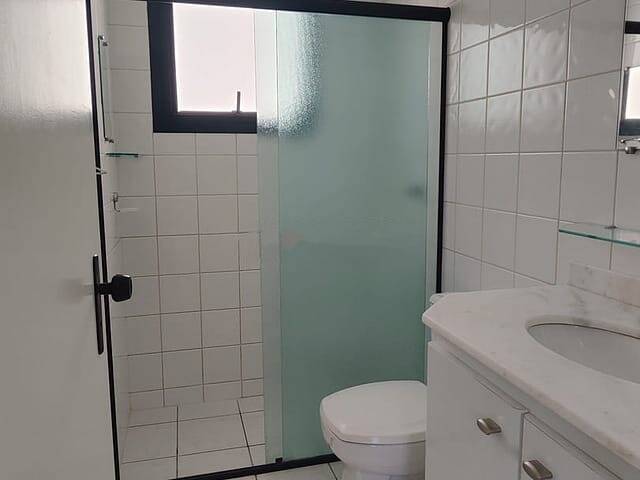 Apartamento à venda e aluguel com 3 quartos, 100m² - Foto 19