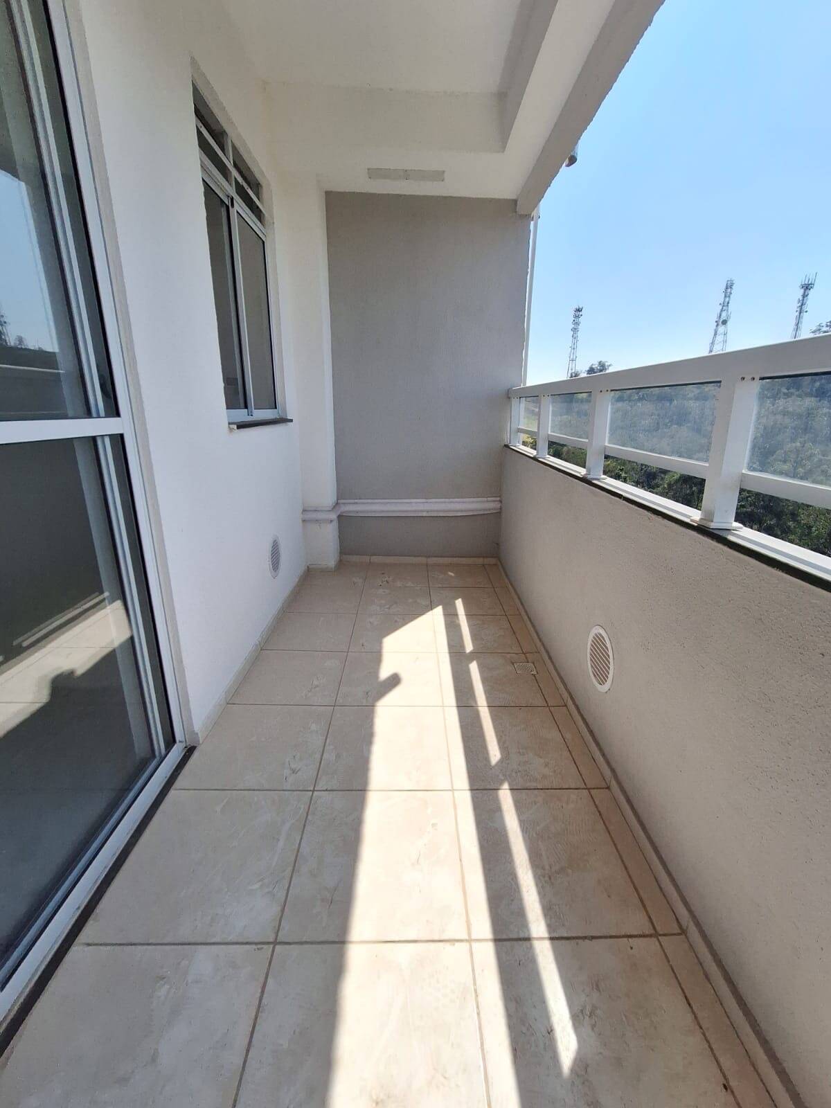 Apartamento à venda com 3 quartos, 60m² - Foto 8