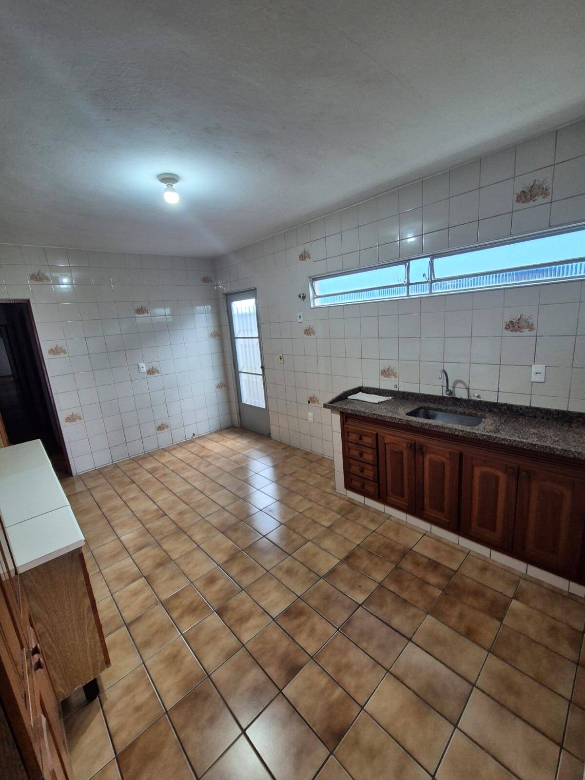 Casa à venda com 3 quartos, 125m² - Foto 10