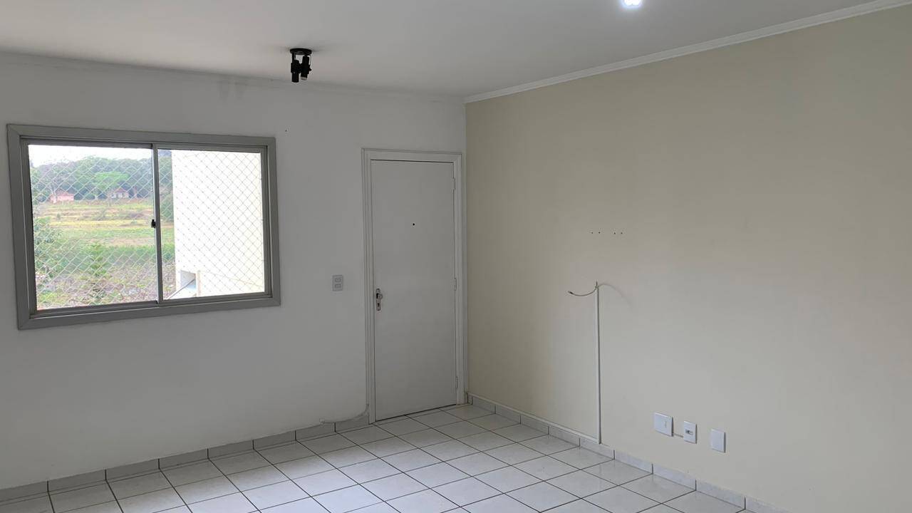 Apartamento para alugar com 2 quartos, 64m² - Foto 9