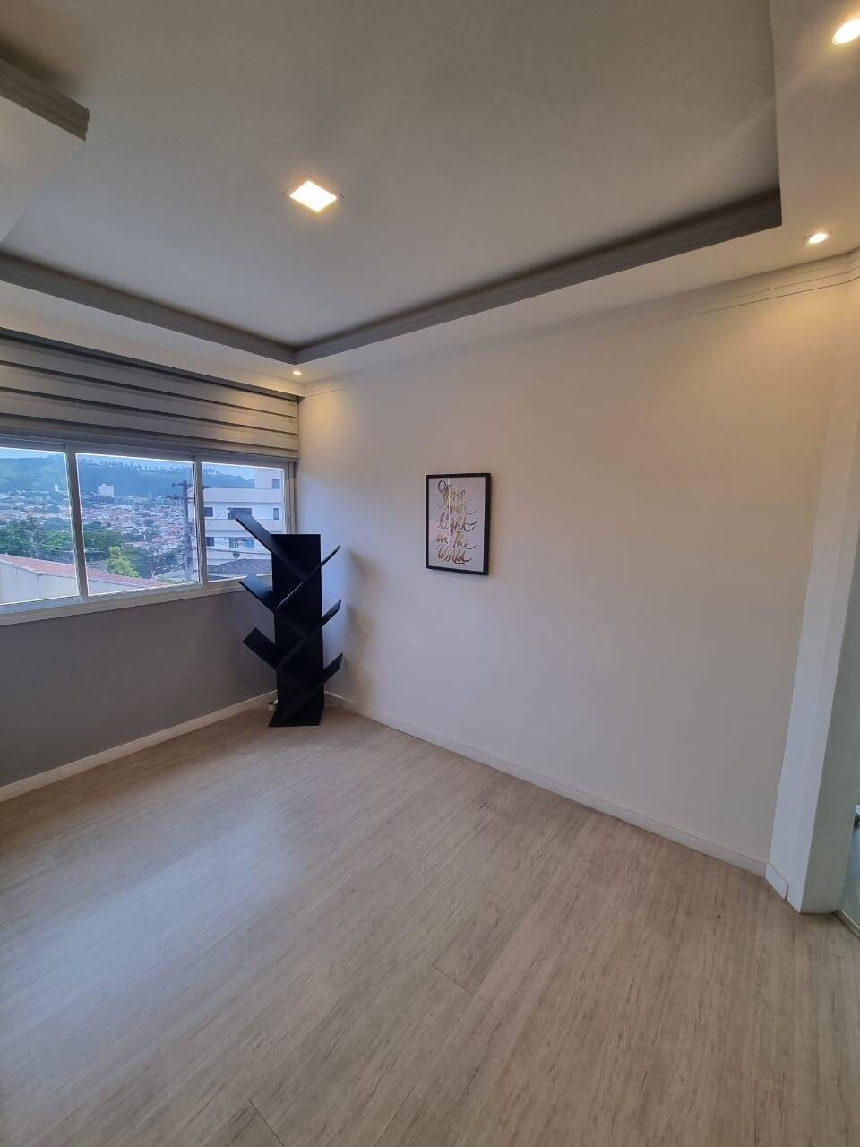 Casa para alugar com 4 quartos, 550m² - Foto 13