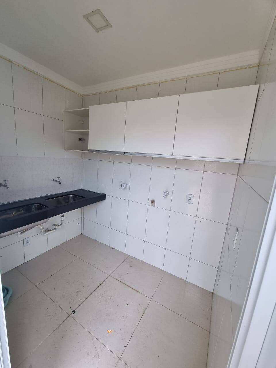 Casa para alugar com 4 quartos, 550m² - Foto 43