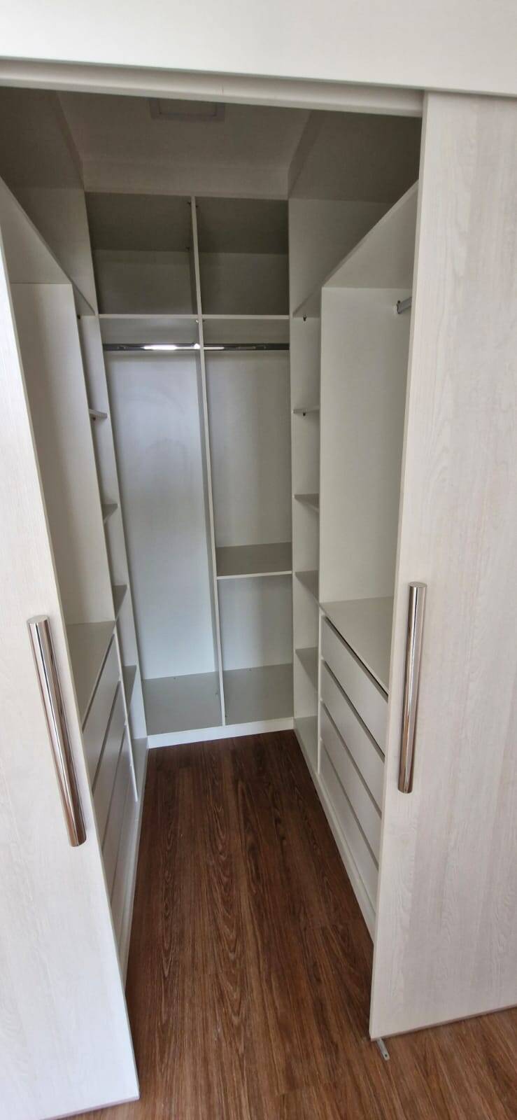 Apartamento para alugar com 3 quartos, 106m² - Foto 6