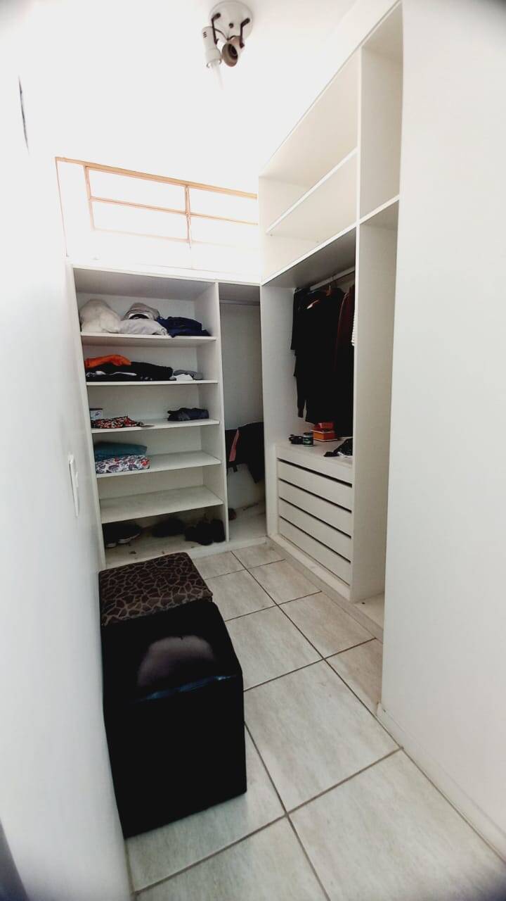 Apartamento para alugar com 3 quartos, 170m² - Foto 5