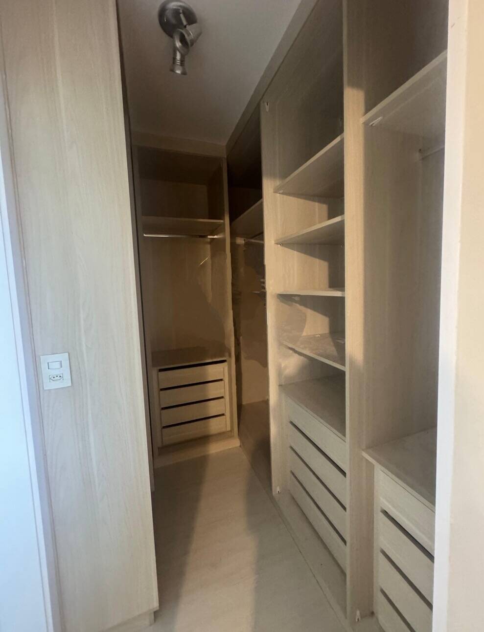 Apartamento para alugar com 3 quartos, 120m² - Foto 10