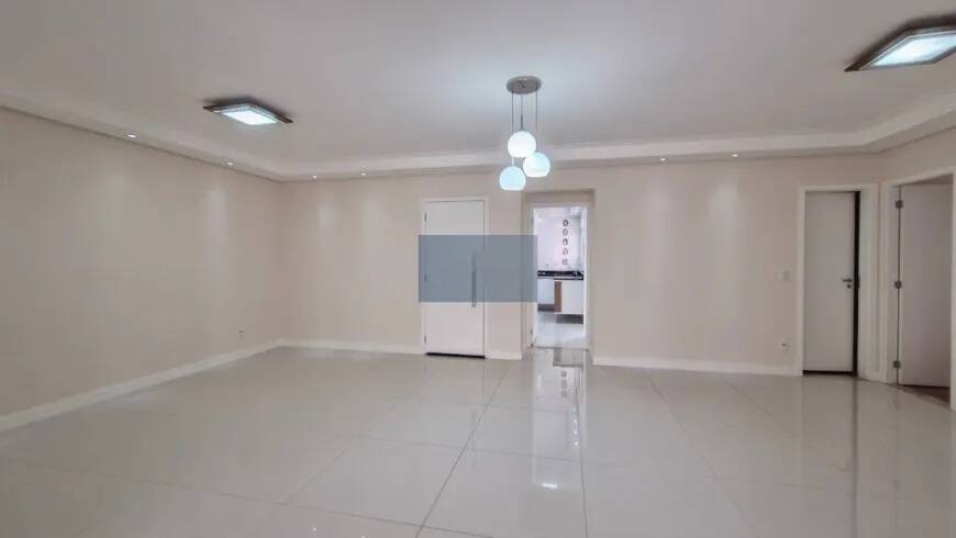 Apartamento para alugar com 3 quartos, 163m² - Foto 22