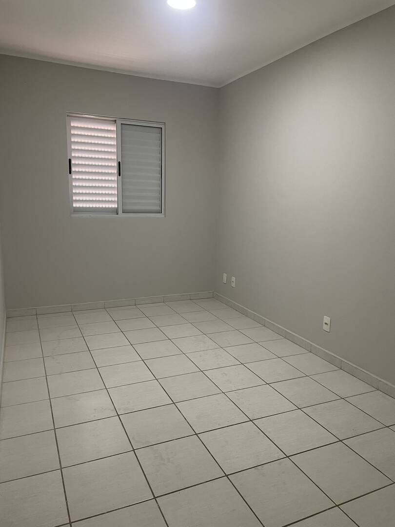 Apartamento para alugar com 2 quartos, 60m² - Foto 5