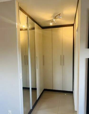 Apartamento para alugar com 2 quartos, 112m² - Foto 2