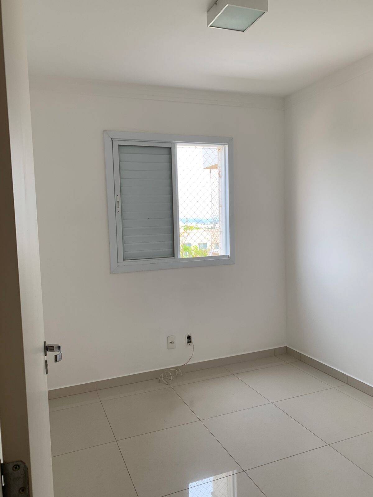 Apartamento para alugar com 3 quartos, 92m² - Foto 10