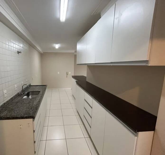 Apartamento para alugar com 3 quartos, 92m² - Foto 29