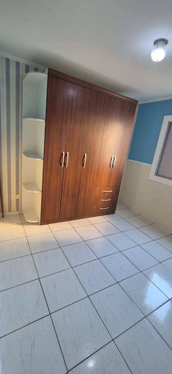 Apartamento para alugar com 2 quartos, 59m² - Foto 8