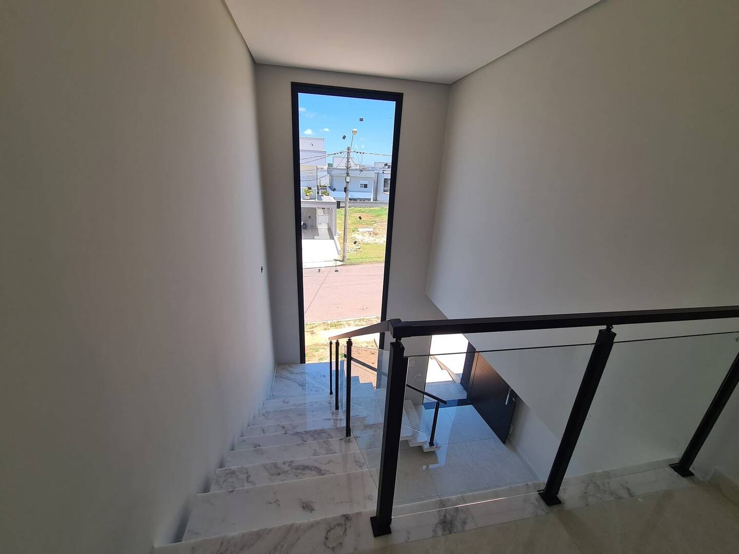 Casa de Condomínio à venda com 3 quartos, 212m² - Foto 13