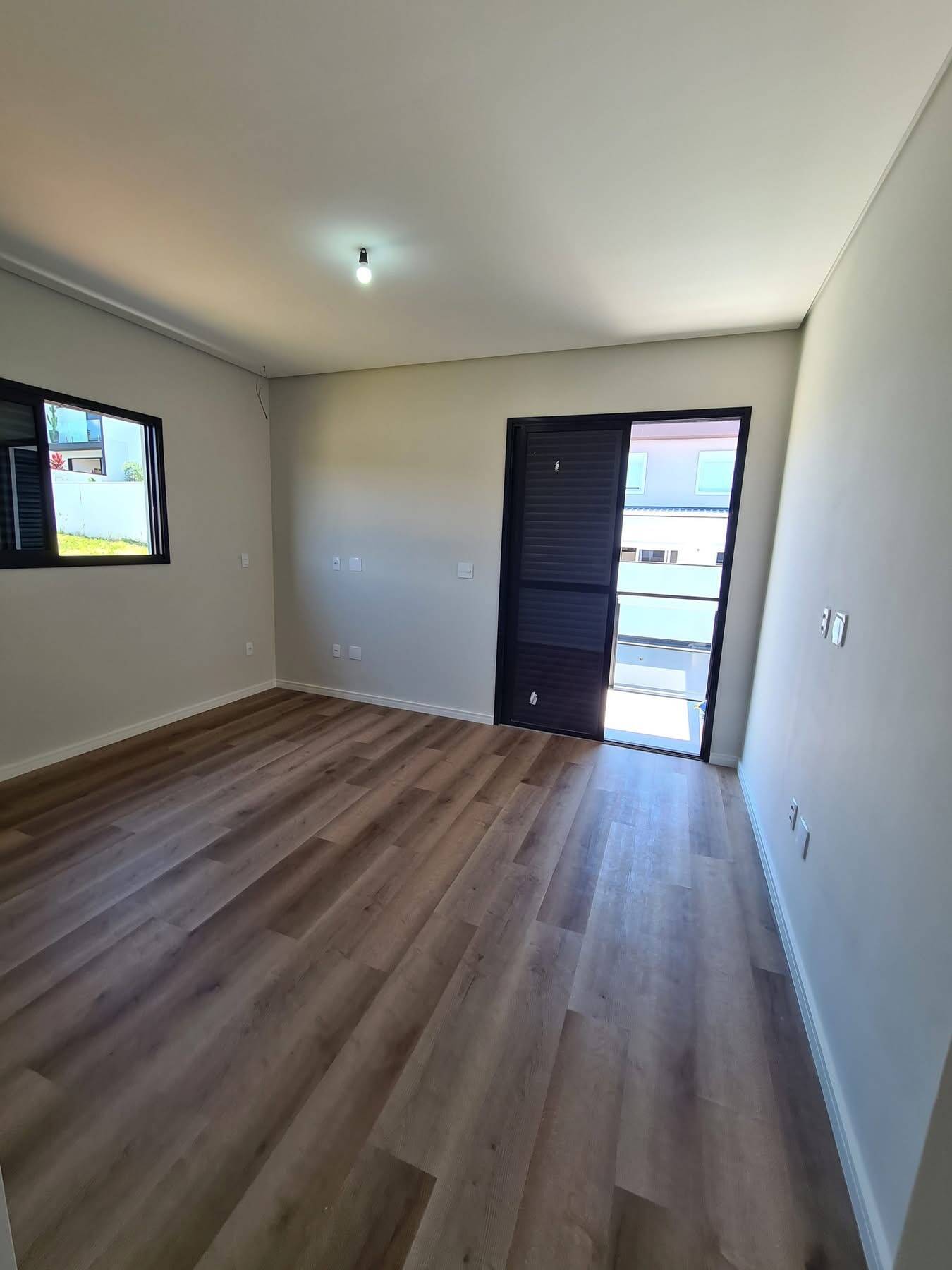 Casa de Condomínio à venda com 3 quartos, 212m² - Foto 23