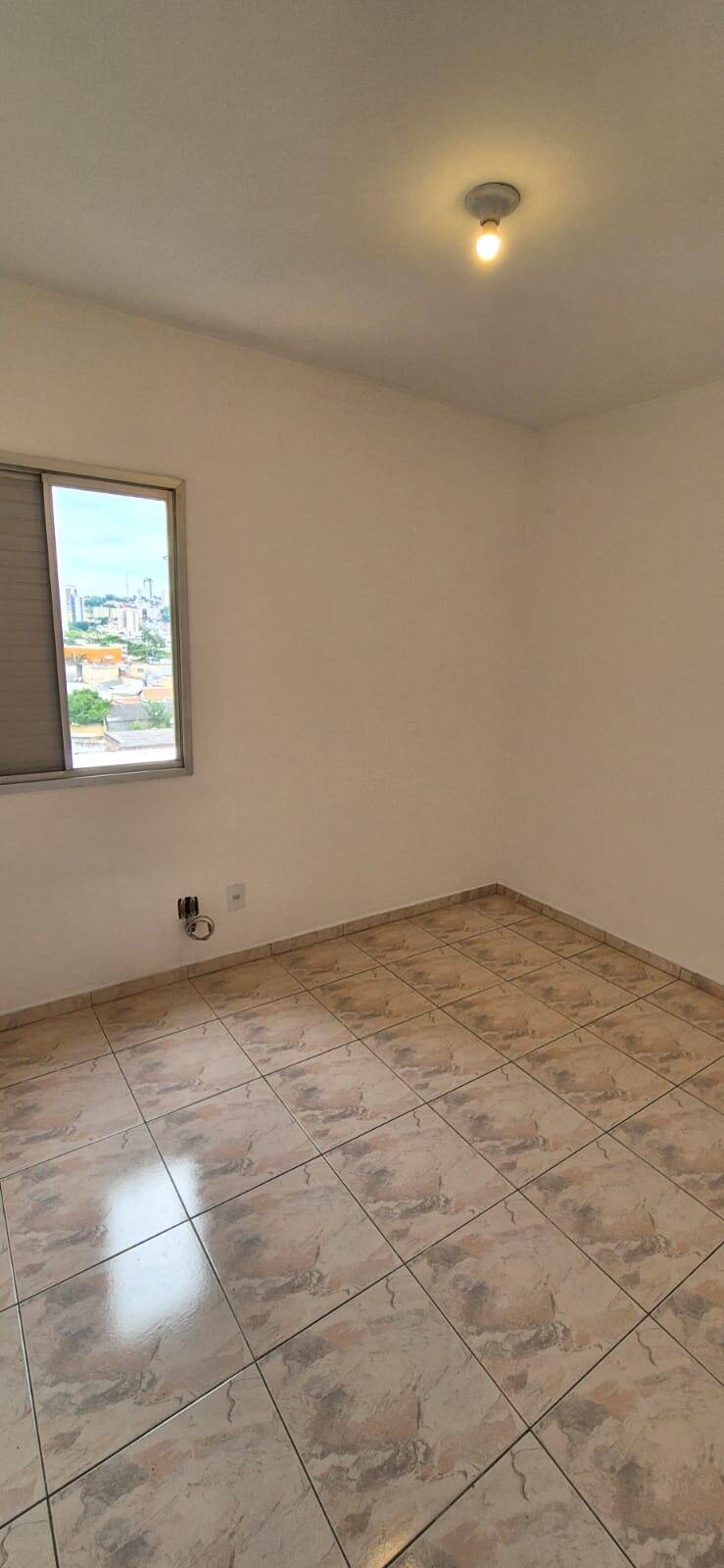 Apartamento para alugar com 2 quartos, 60m² - Foto 9