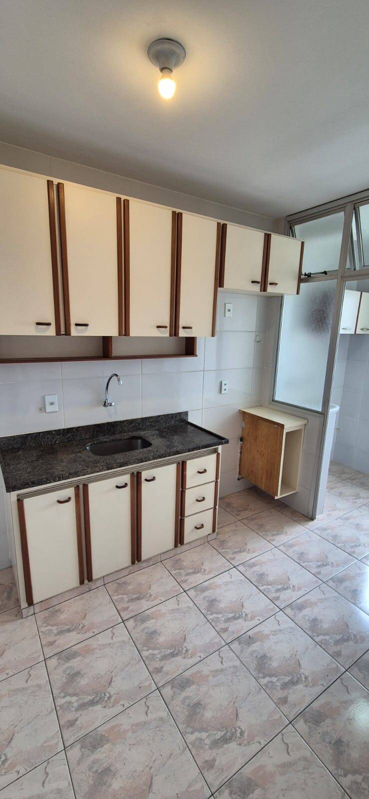 Apartamento para alugar com 2 quartos, 60m² - Foto 15