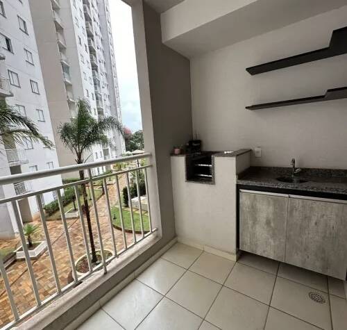 Apartamento para alugar com 3 quartos, 87m² - Foto 8