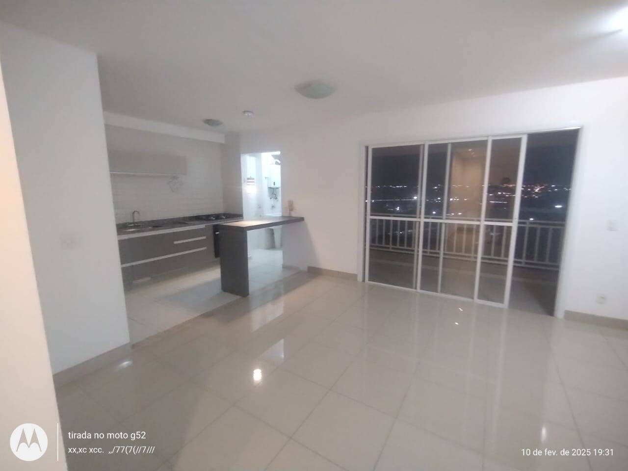 Apartamento para alugar com 2 quartos, 80m² - Foto 14