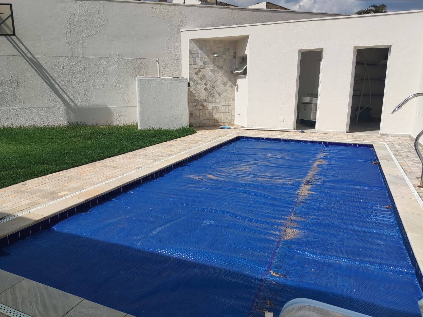 Casa de Condomínio para alugar com 4 quartos, 220m² - Foto 20