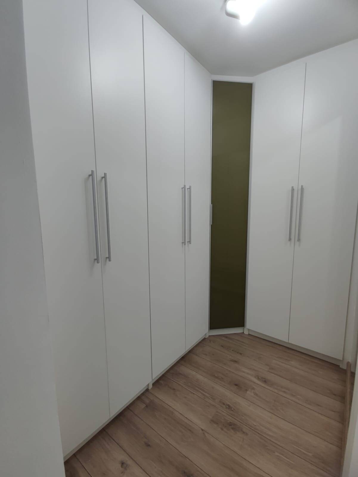 Casa de Condomínio para alugar com 4 quartos, 220m² - Foto 23