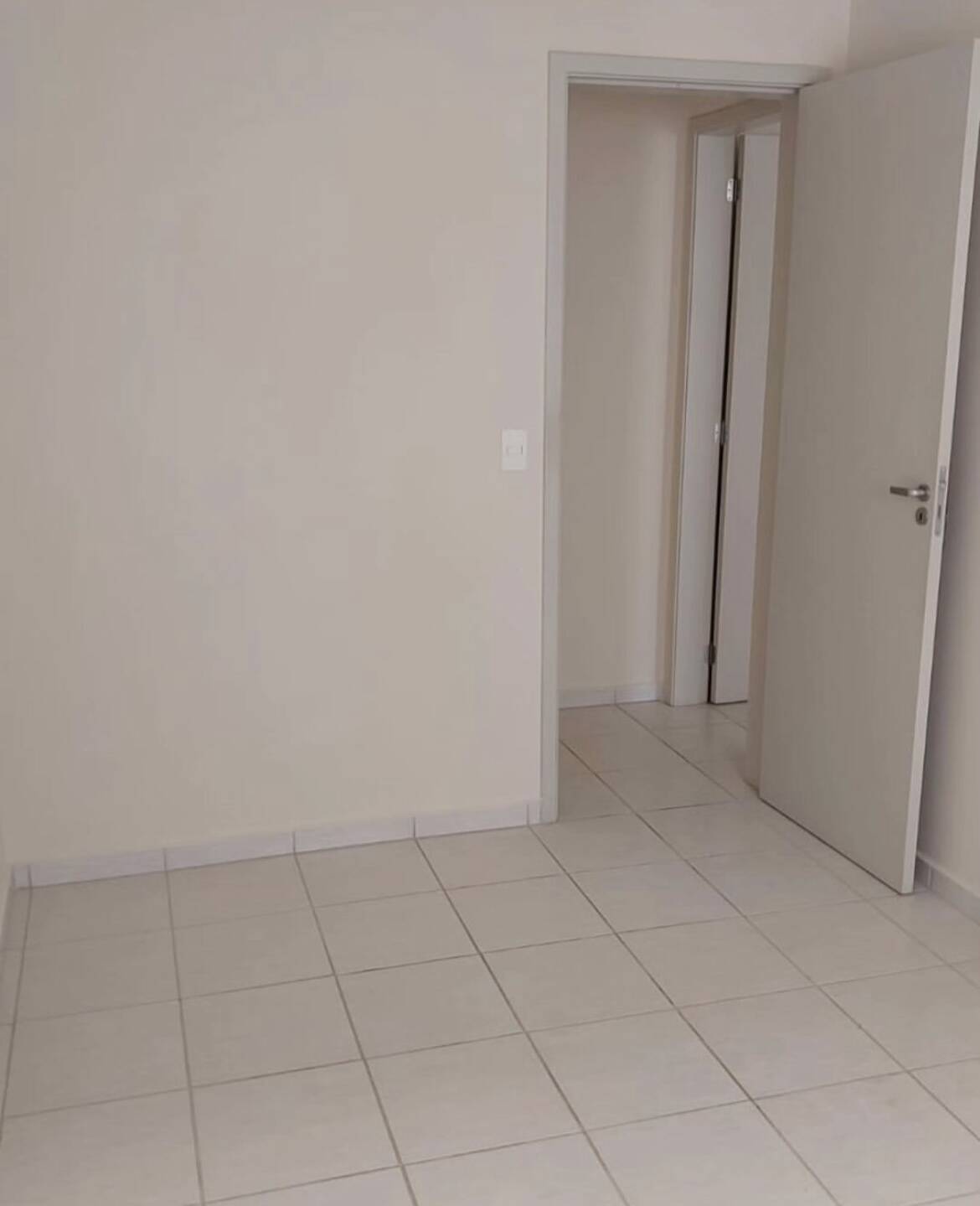 Apartamento à venda e aluguel com 2 quartos, 60m² - Foto 11