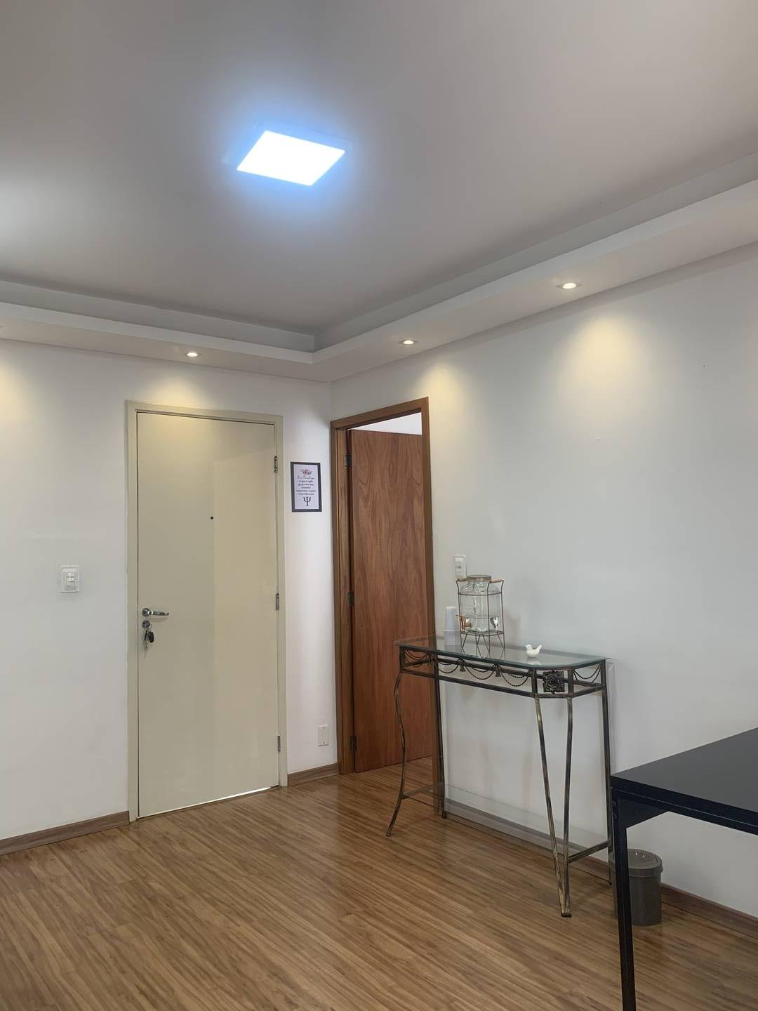 Apartamento à venda com 1 quarto, 50m² - Foto 7