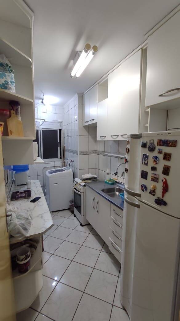 Apartamento para alugar com 2 quartos, 56m² - Foto 7