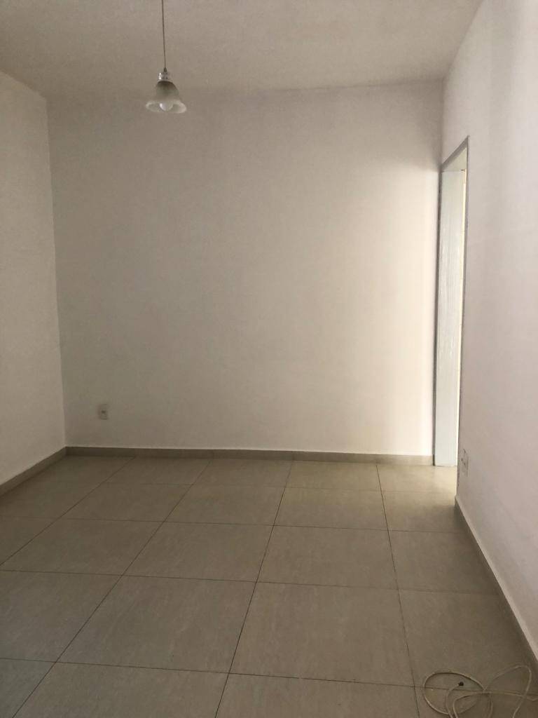 Casa à venda com 2 quartos, 110m² - Foto 6