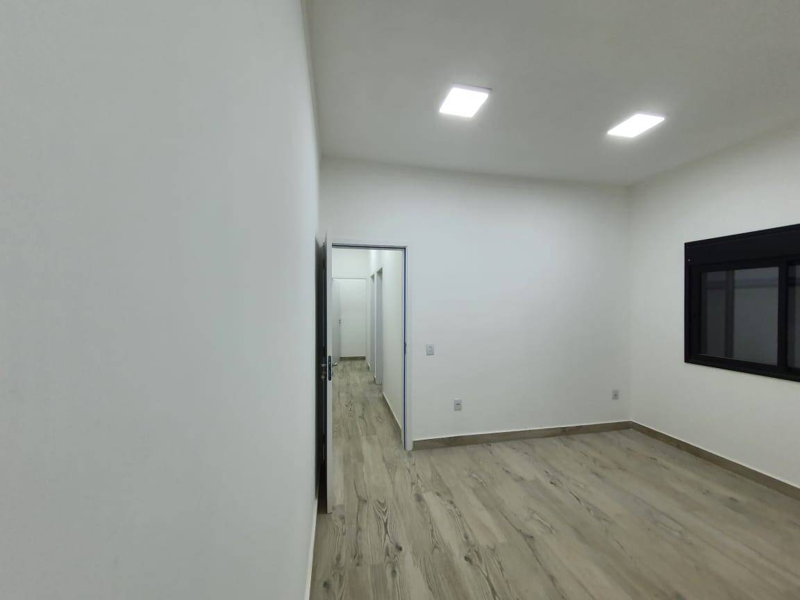 Casa à venda com 3 quartos, 123m² - Foto 2