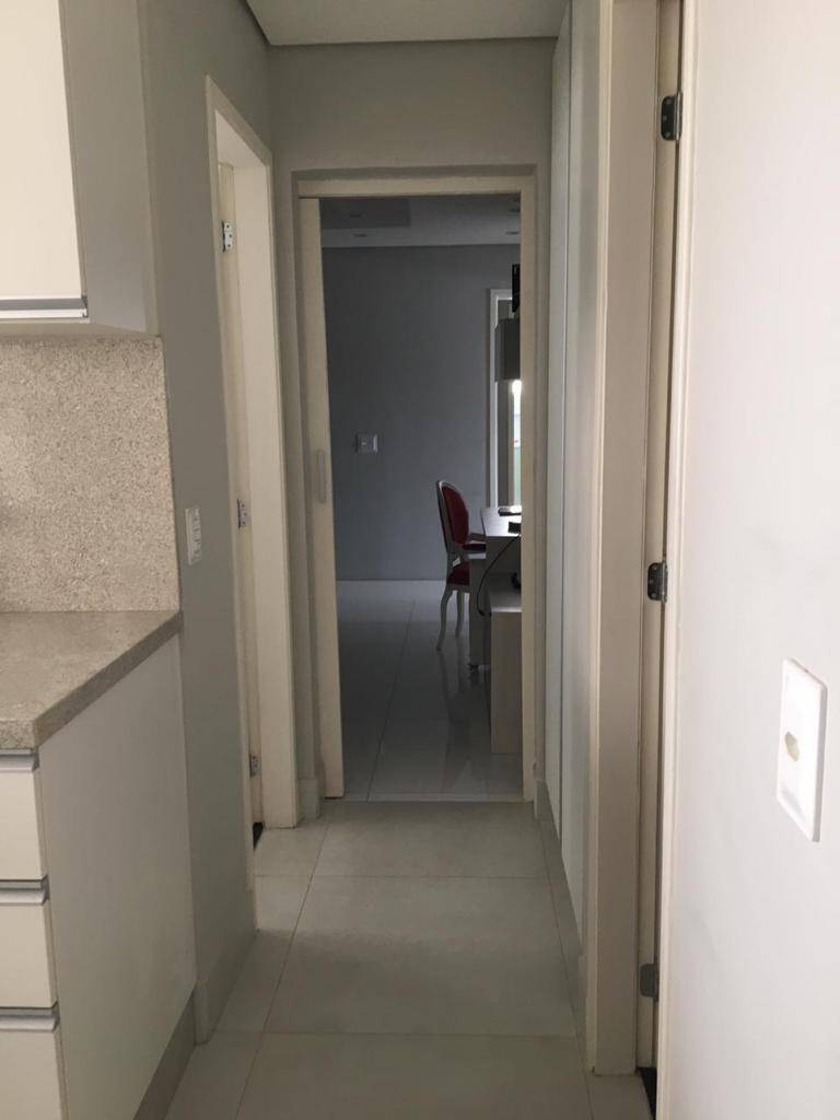 Apartamento à venda com 3 quartos, 216m² - Foto 40