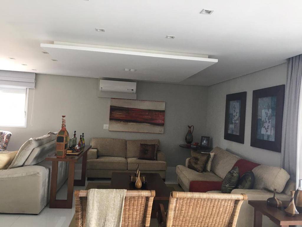 Apartamento à venda com 3 quartos, 216m² - Foto 8