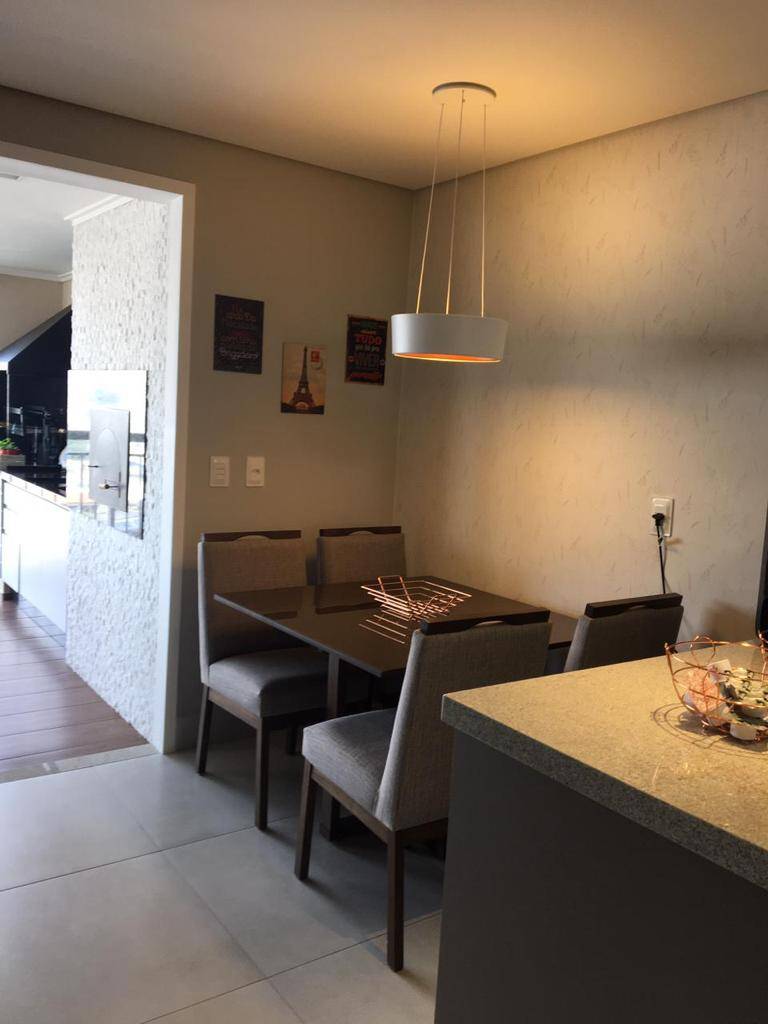 Apartamento à venda com 3 quartos, 216m² - Foto 5