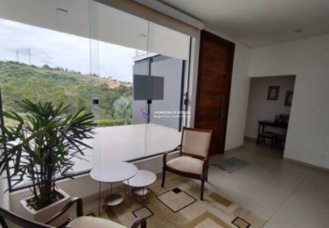 Casa de Condomínio à venda e aluguel com 4 quartos, 340m² - Foto 4