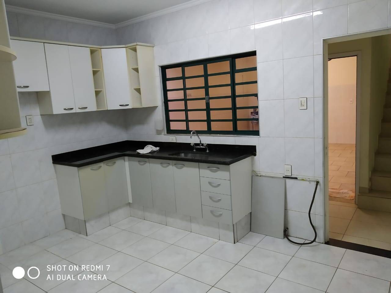 Casa à venda com 3 quartos, 170m² - Foto 1