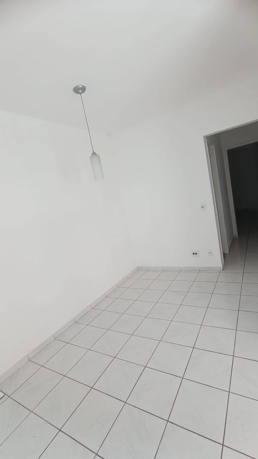 Apartamento à venda com 3 quartos, 82m² - Foto 4