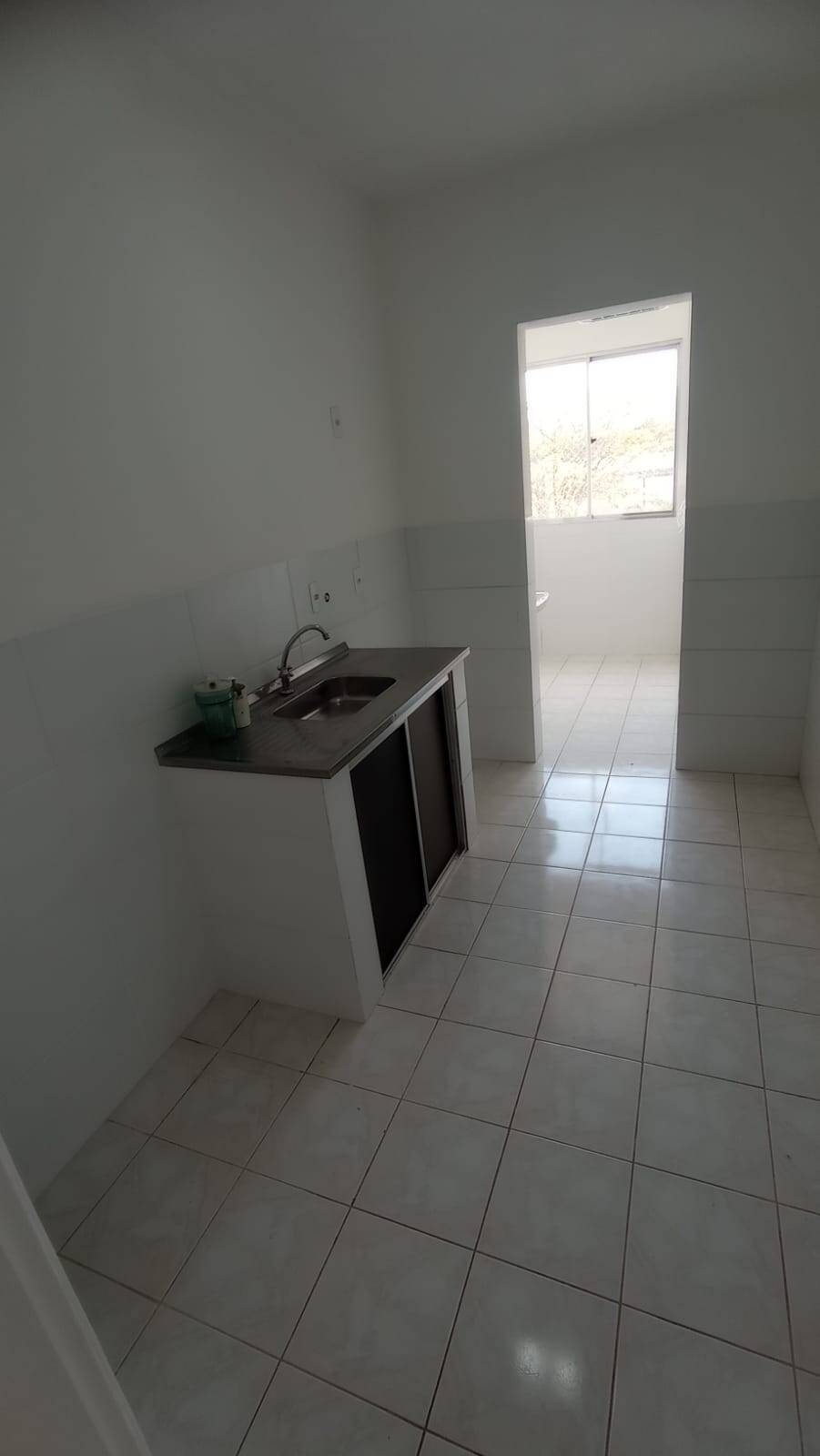 Apartamento à venda com 3 quartos, 82m² - Foto 2